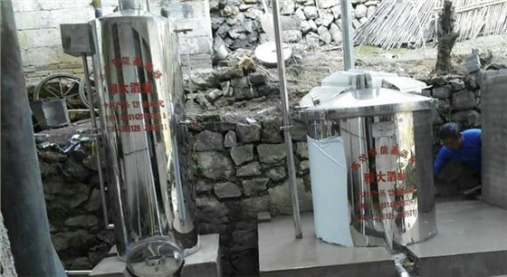 據(jù)說這款小型酒廠釀酒設(shè)備，能釀出記憶中的農(nóng)村土酒！-07