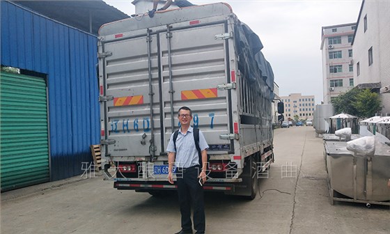 蔣老師跟車發(fā)貨 蔣老師跟車發(fā)貨