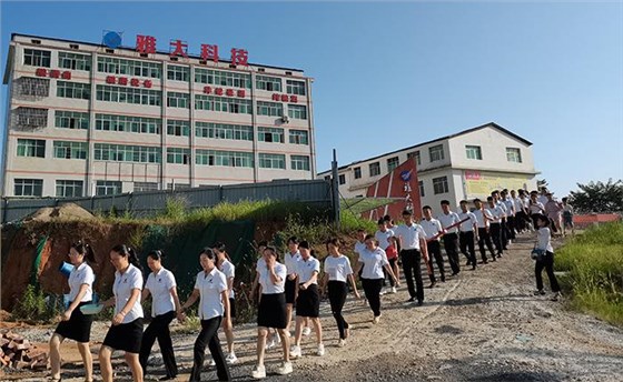 熱烈慶祝雅大智能不銹鋼釀酒設(shè)備廠喬遷大吉 1 熱烈慶祝雅大智能不銹鋼釀酒設(shè)備廠喬遷大吉 1