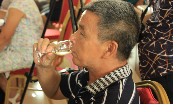 【燒酒設(shè)備】白酒品評基本流程——嘗