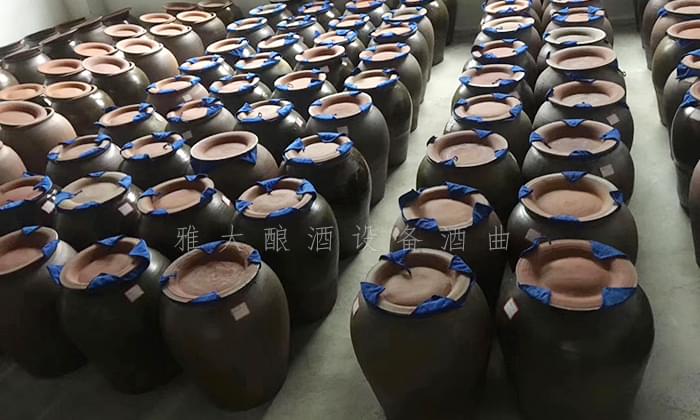 9.10南寧小莫酒坊存酒壇 9.10南寧小莫酒坊存酒壇